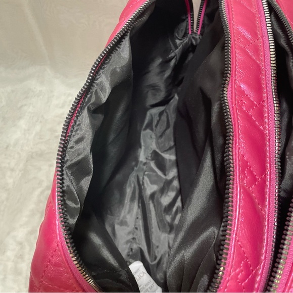 Betsey Johnson Fuchsia Large Quilted Cosmetic Bag, NWR - Picture 14 of 15